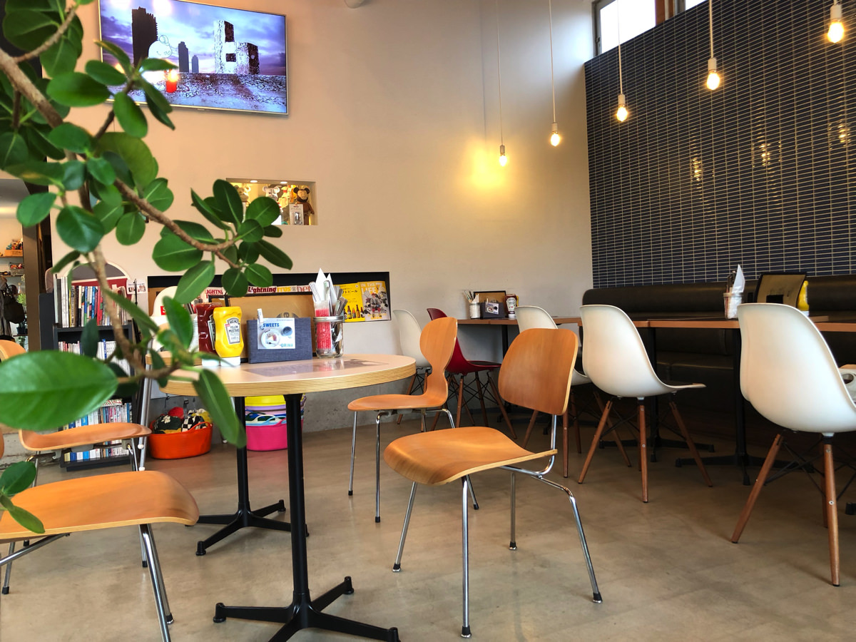 eat & drink each（イーチ）：豊田市美術館そばのおしゃれすぎるカフェ 自由に生きる「頭の使い方」ホラノコウスケ公式ブログ