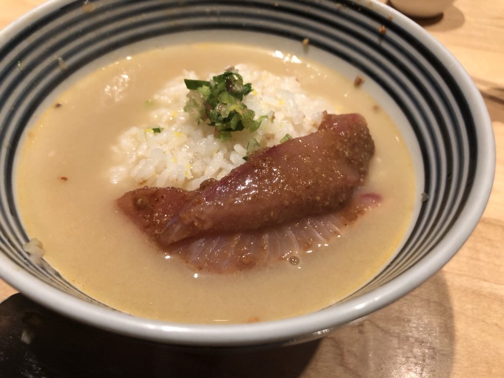 つじ半、神楽坂の美味しい海鮮丼ランチ